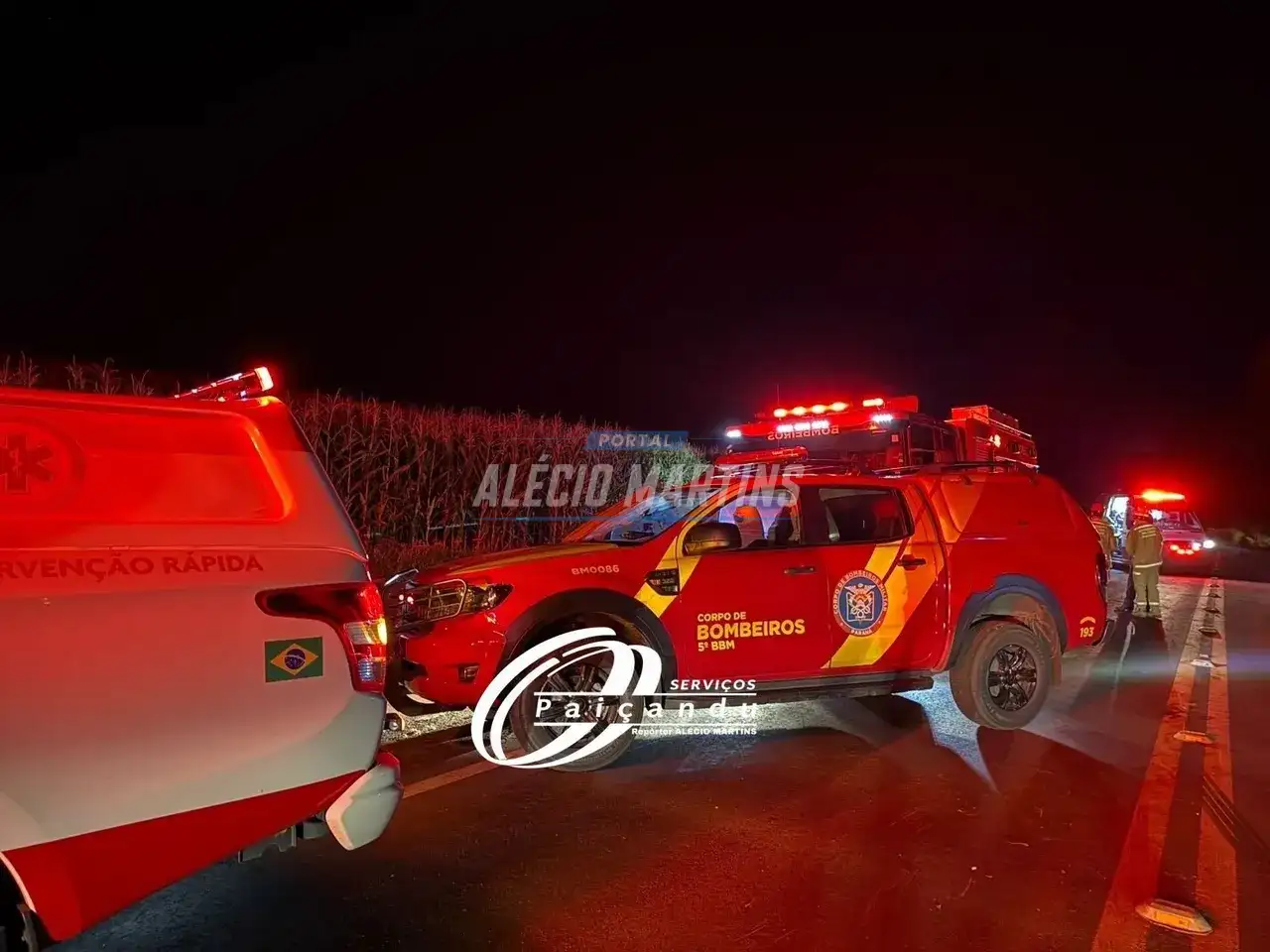 Dois morrem e três ficam feridos após camionete capotar na rodovia entre Floresta e Itambé